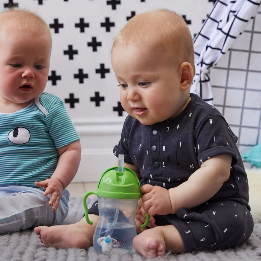 2 pack sippy cup - cobalt + apple - Image 3