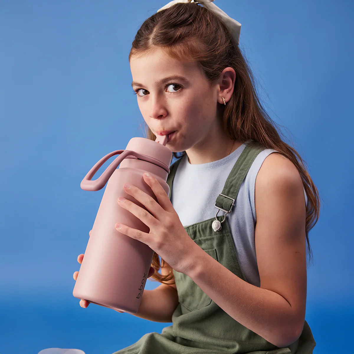 34oz insulated water bottle with flip top - berry smoothie - Image 2