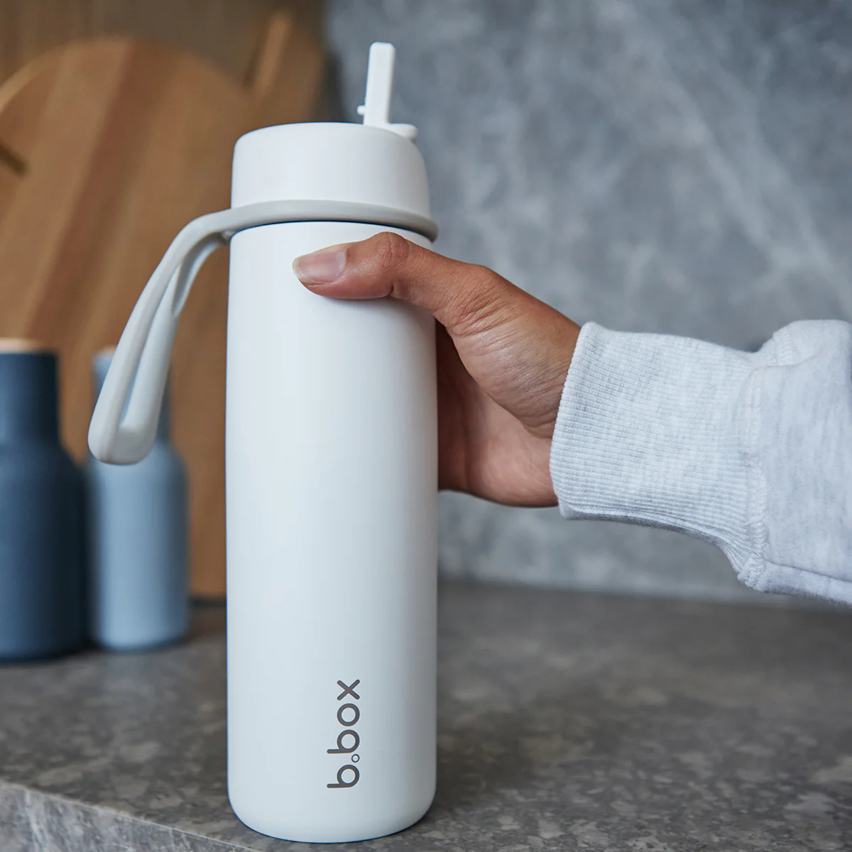 23oz flip top bottle white out + lunchbox lemon twist - Image 3