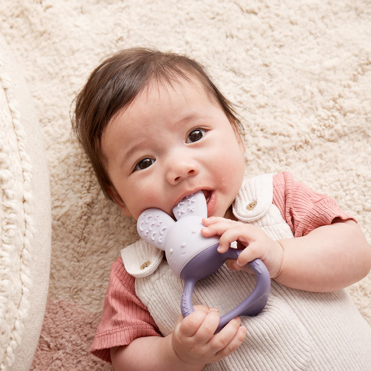 chill + fill teether - peony - Image 2