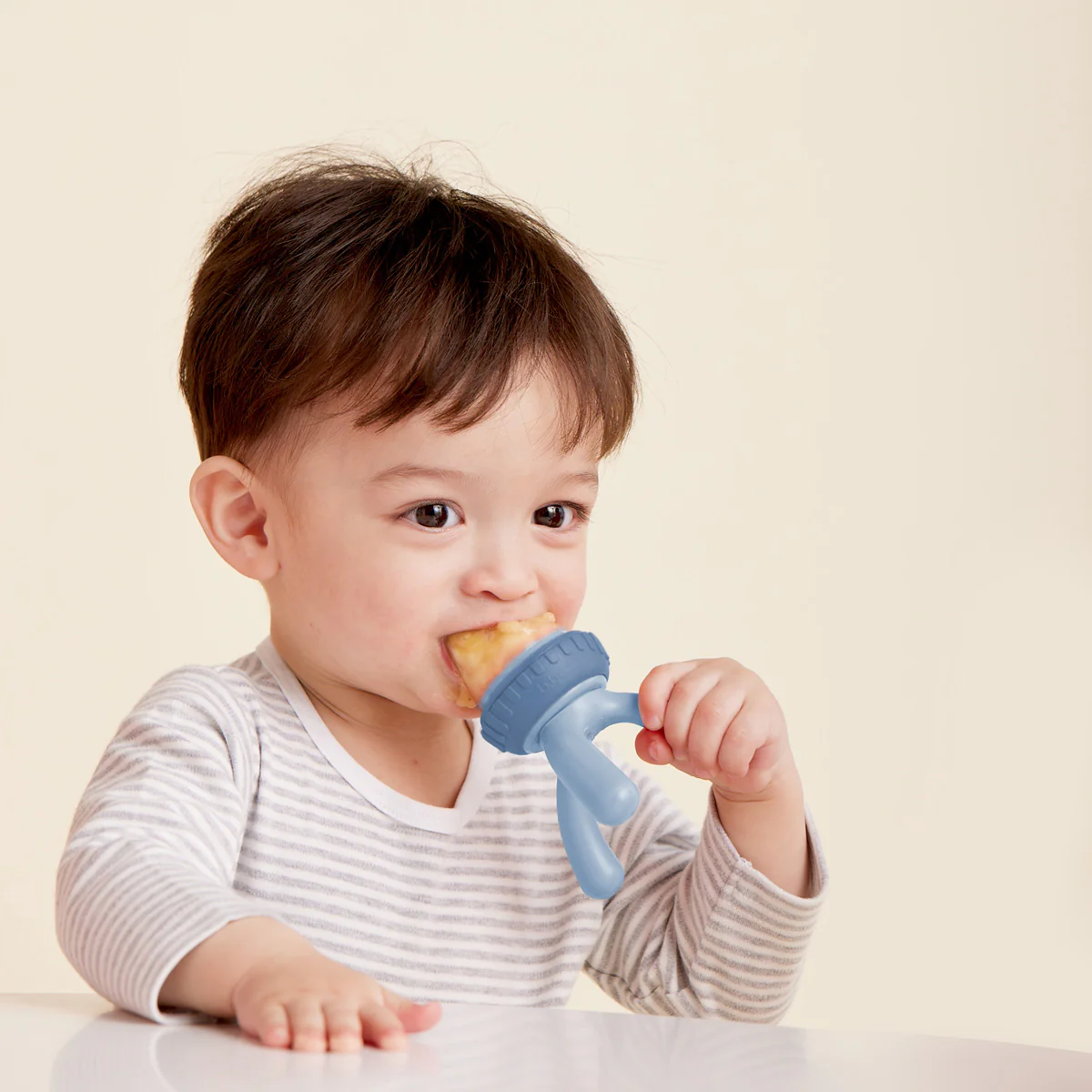 silicone fresh food feeder - lullaby blue - Image 6